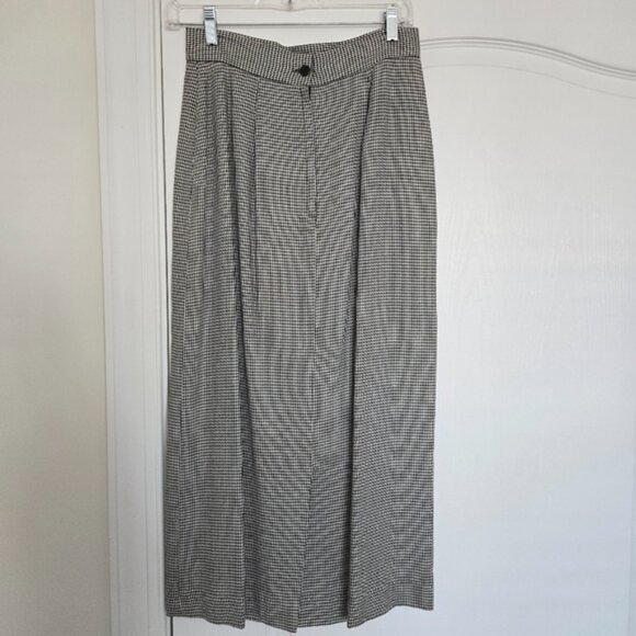 Like NEW Classic Black/White Houndstooth Skirt Size 10 Made in USA - Picture 2 of 10